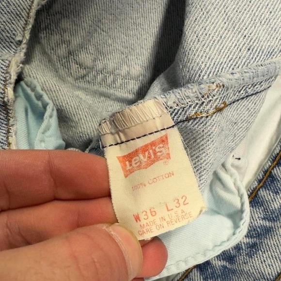 Vintage 80s Levi's 505 made in USA light wash jeans - Picture 4 of 7